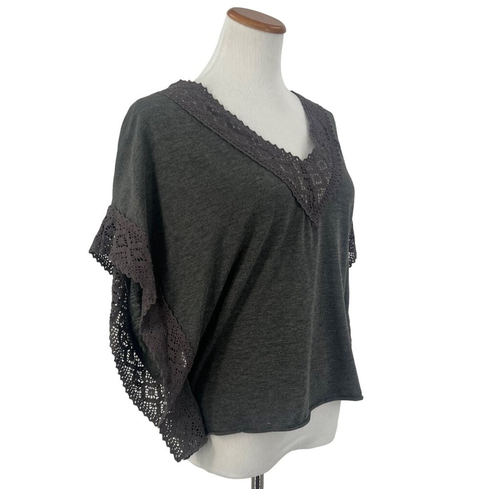 Rue21 Gray Lace Crochet Trim Flutter Sleeve V-Neck Top - Picture 4 of 12